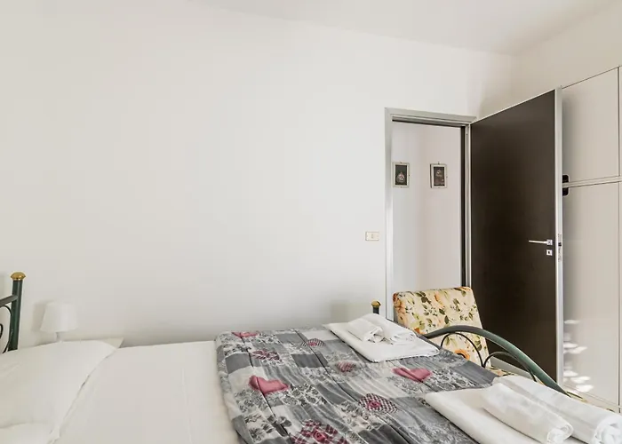 Gelsomino Huge Appartement